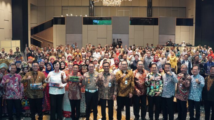 FOTO 13 September_Kegiatan Penutupan Pemilihan Pelajar Pelopor Tahun 2024 dan Penerimaan Penghargaan di Jakarta. (dok. hubdatkemenhub) 1