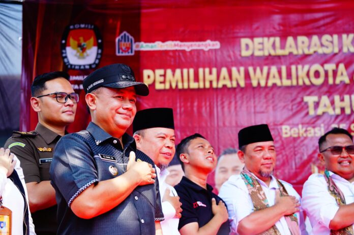 FOTO 26 Sept_Deklarasi Kampanye Pemilihan Umum Kepala Daerah (Pemilukada) Damai Tahun 2024 di Alun - Alun M. Hasibuan, Kota Bekasi. 1