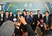 Pembangunan Kereta Api Sudah di Jalur Tepat