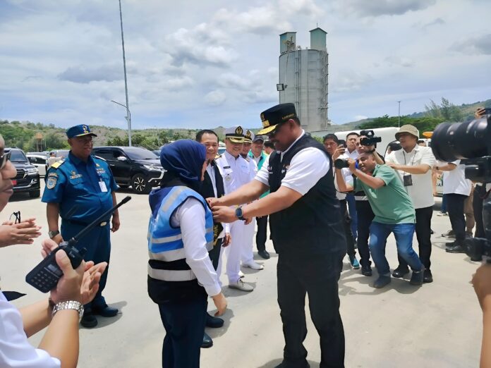 FOTO 8 September_Pemeriksaan kesiapan petugas PT Pelabuhan Indonesia (Pelindo) mendukung kelancaran penyelenggaraan Pekan Olahraga Nasional (PON) XXI 2024 di Aceh dan Sumut.