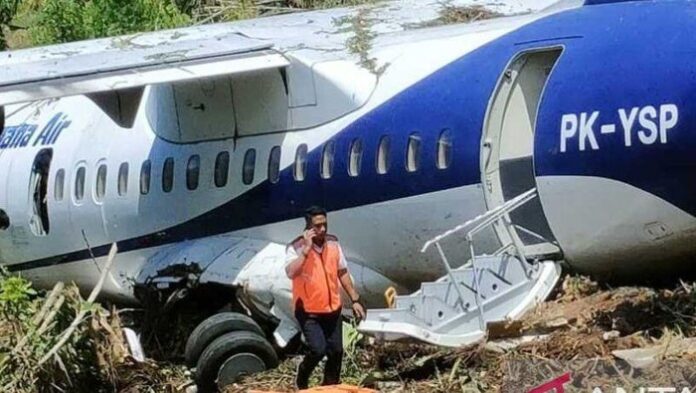 FOTO 9 September_Kondisi pesawat Trigana PK YSP ATR 42-500 yang mengalami kecelakaan di Bandara Kamanap Serui. (dok. humastriganaair)