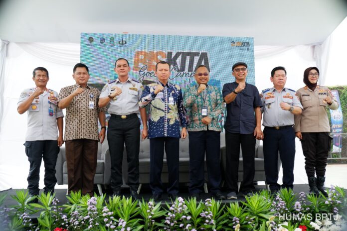 FOTO 15 Okt_Kegiatan BisKita Trans Bekasi Patriot Goes to Campus. (dok. bptj) 4