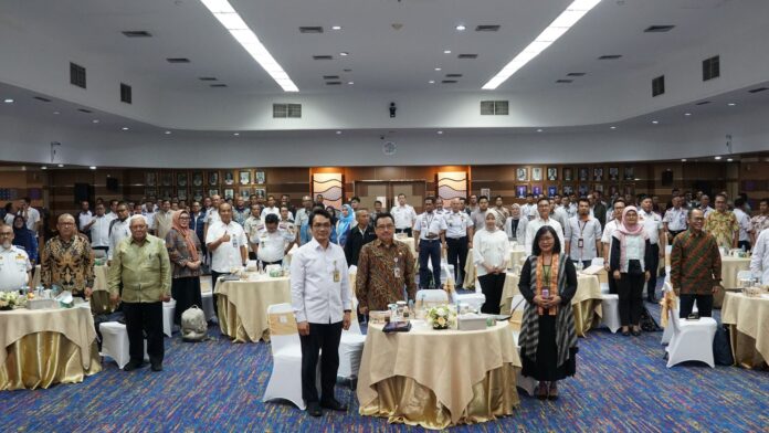 FOTO 17 Okt_Kegiatan Focus Group Discussion (FGD) Penyusunan Pedoman Teknis Retribusi Pengendalian Lalu Lintas di Kantor Pusat Kementerian Perhubungan. 2