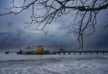 Kemenhub Imbau Waspadai Cuaca Ekstrem dan Gelombang Tinggi di Perairan Indonesia
