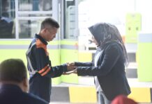 KAI Services Beri Santunan untuk Pegawai yang Rumahnya Terkena Puting Beliung