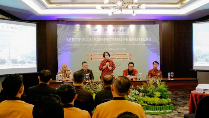 FOTO 13 Des_Kegiatan Sertifikasi Kompetensi Sumber Daya Manusia (SDM) Perhotelan di Hotel Ciputra Semarang 1
