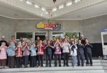 Pemkab Indramayu Gali Ilmu dari Dinas PMPTSP dan Dispusipda Provinsi Jabar