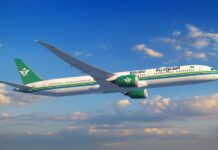 Saudia Dapat Penghargaan Kelas Ekonomi Terbaik 2025