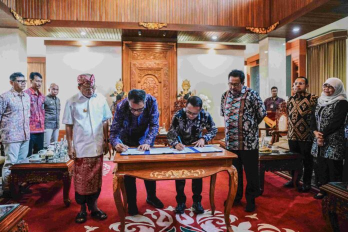 FOTO 15 Juni_Pertemuan Wakil Gubernur (Wagub) Daerah Khusus Jakarta Rano Karno dengan Gubernur Bali I Wayan Koster