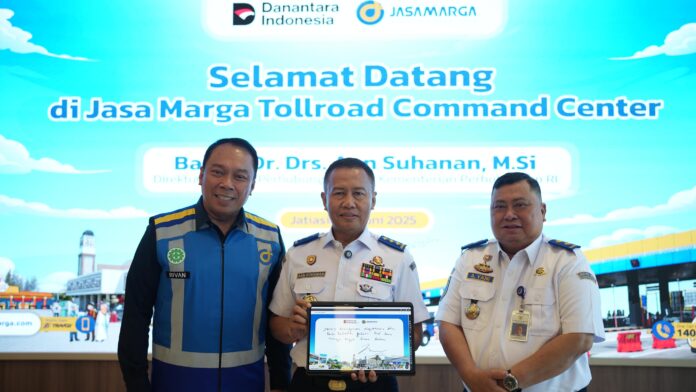 FOTO 18 Juni_Kunjungan ke kantor Jasa Marga Tollroad Command Center (JMTC) di Bekasi, Jawa Barat