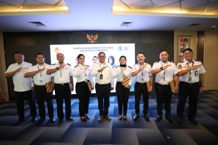 FOTO 25 Juni_Kompetensi penerbangan melalui program Pelatihan Private Pilot License (PPL) for Air Traffic Control (ATC). (dok. airnavindonesia.co.id)