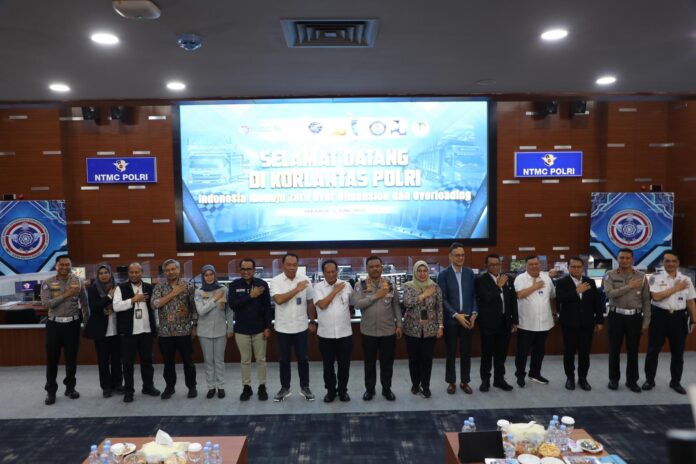 FOTO 4 Juni_Rapat Koordinasi bersama Korlantas Polri yang diselenggarakan di Gedung Utama Korlantas Polri, Jakarta. hubdat 1