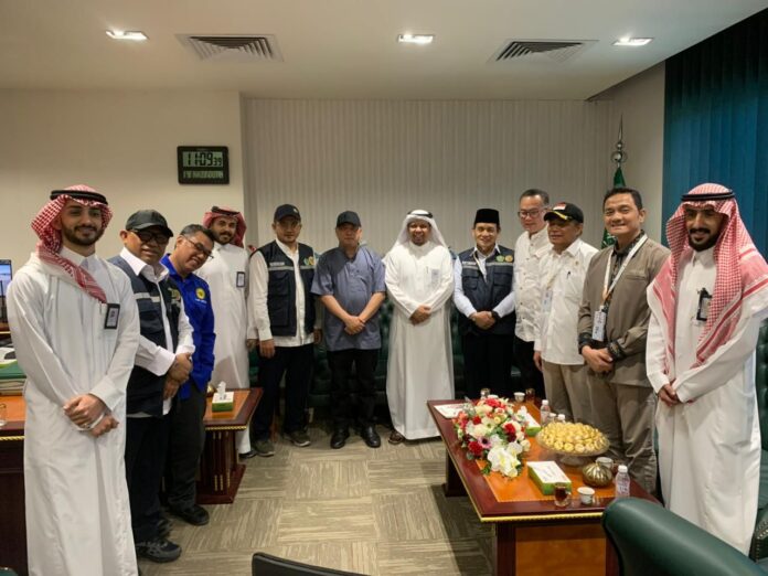 FOTO 9 Juni_Pertemuan Anggota Amirul Hajj Indonesia 2025 dengan Otoritas Bandara Taif International Airport 2