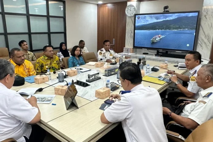 FOTO 13 Juli_Audiensi Bupati dan Wakil Bupati Kabupaten Supiori, Provinsi Papua dengan Direktorat Jenderal Integrasi Transportasi dan Multimoda (Ditjen Intram)
