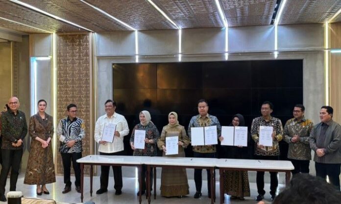 FOTO 29 Agst_Penandatanganan Perjanjian Kerja Sama oleh pejabat Eselon I dari Kementerian Lembaga terkait guna mendukung diplomasi kuliner nasional. istimewa