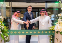 Saudia Hadirkan Pengalaman Inovatif Teknologi Terkini dengan Experience Store