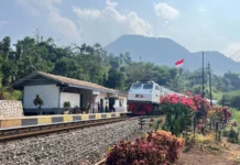 Ketangguhan Petugas Stasiun Lebakjero di Balik Keindahan Jalur Kereta Terindah Priangan Timur