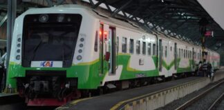 KAI Commuter Wilayah 8 Surabaya Layani 150.000 Pengguna Hingga H-4 Masa Angkutan Nataru 2025/2026