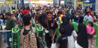 Elektrifikasi Jalur Perkuat Layanan Urban di Rangkasbitung, Bogor dan Cikarang Line