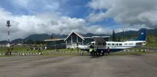 Keluhan Tarif Pesawat di Rute Rembele Bukan Reguler