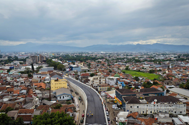FOTO 14 Jan_Perbaikan sejumlah ruas jalan di Kota Bandung. (dok. jabarprov.go.id)