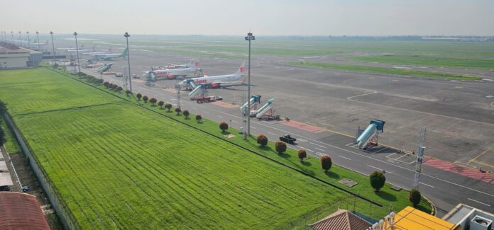 FOTO 9 Jan_Aktivitas pesawat di Bandara Juanda, Jawa Timur. (dok. hubudkemenhub)