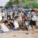 InJourney dan Pandawara Group Bersihkan Pantai Kelan Bali