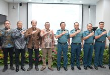 Perwira TNI AL Perkuat Jajaran Pandu Pelindo