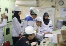 Ditjen Hubla Periksa Kelaiklautan Kapal Penumpang di Makassar