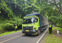 Pemerintah Serukan Pengusaha Angkutan Logistik Patuhi Aturan Pembatasan Operasional