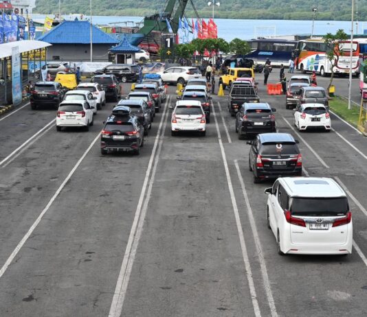Kemenhub Minta Pemudik Atur Waktu Perjalanan dan Hentikan Balon Udara Liar Demi Keselamatan