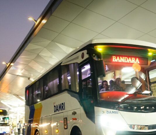 Sebanyak 144.000 Pelanggan Gunakan DAMRI ke Bandara Selama Lebaran 2026