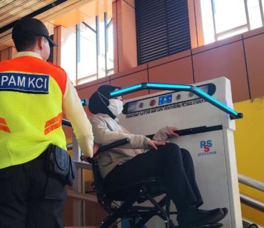 Stasiun LRT Cikini Hadirkan Fasilitas Platform Lift