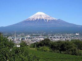 Wisatawan Asing Kunjungi Jepang Wajib Bayar Pajak Rp325.000 Mulai Juli 2026