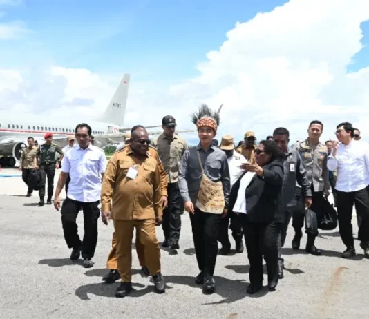 Wapres Tinjau Pengembangan Bandara Nabire untuk Konektivitas Papua Tengah