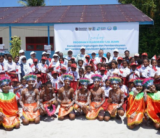 ASDP dan 14 BUMN Bangun Kabupaten Raja Ampat Lebih Berkelanjutan