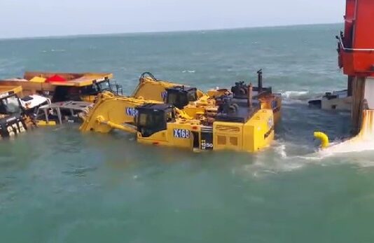 Kemenhub Wajibkan Wreck Removal Certificate untuk Bangkai Kapal