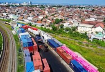 KAI Logistik Siap Tingkatkan Kapasitas Angkut Peti Kemas Ke Semarang