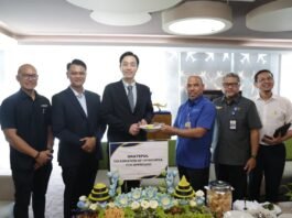 Kemenhub Serahkan Sertifikat Tipe Validasi Drone Kargo HY100