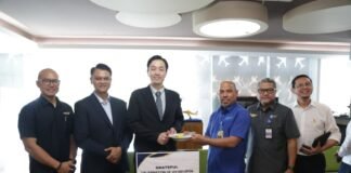 Kemenhub Serahkan Sertifikat Tipe Validasi Drone Kargo HY100