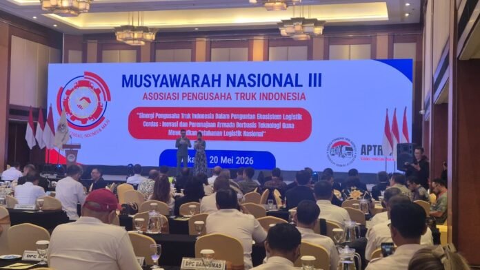FOTO 20 Mei_Asosiasi Pengusaha Truk Indonesia (Aptrindo) menggelar Musyawarah Nasional (Munas) III di Jakarta. 1