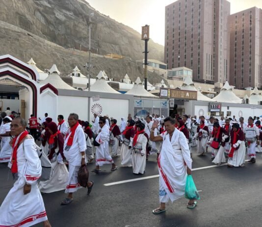Jemaah Haji Indonesia Mulai Tiba di Madinah Lewat Jalur Darat