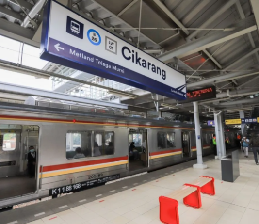 Pemulihan Pelanggan dan Operasional KRL Cikarang Line Terus Berjalan