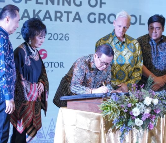 Gubernur Resmikan Hotel Mercure Jakarta Grogol