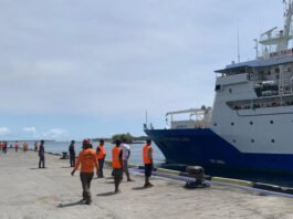 KM Tatamailau Singgah Perdana di Pelabuhan Tobelo