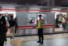 Respons Cepat Petugas Commuter Line Amankan Pelaku Kekerasan Seksual di Stasiun Manggarai