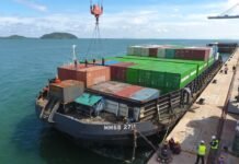 Terminal Kijing Layani Peti Kemas Perdana