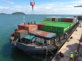 Terminal Kijing Layani Peti Kemas Perdana