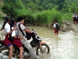 Tiba di Kelas dengan Senyuman: Mengapa Guru Butuh Transportasi Layak?