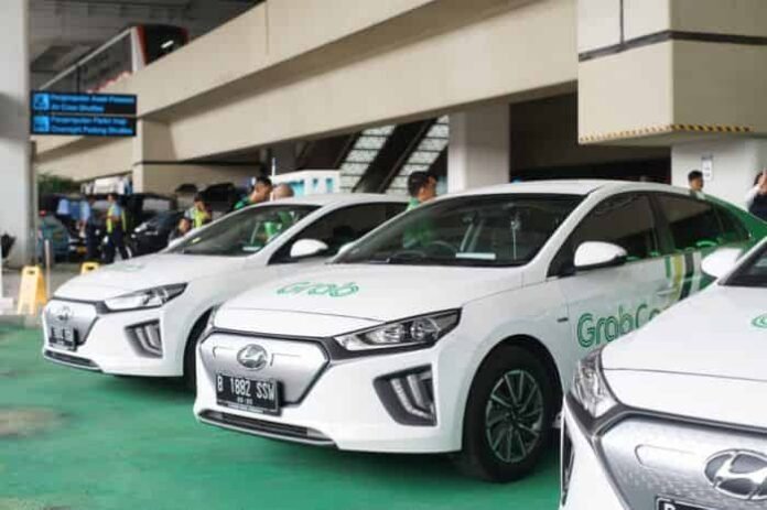 Armada mobil Grab bertenaga listrik. dok. grab